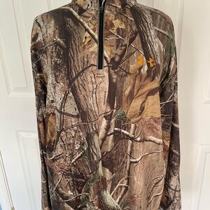 Under Armour 1/4 Zip Large